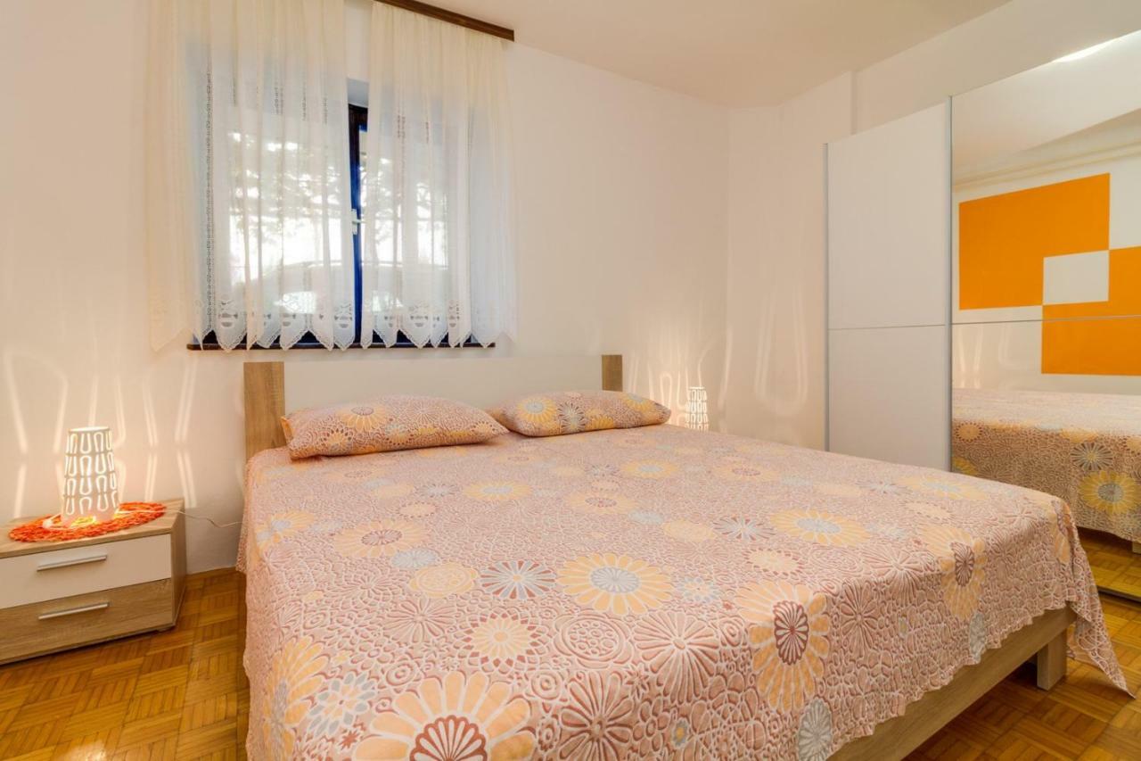 Apartments Perka Near Beach プーラ エクステリア 写真